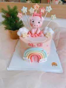 Bánh kem hình con heo đẹp