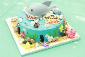 BÁNH SINH NHẬT HÌNH CON CÁ MẬP