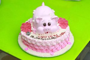 Bánh kem hình con heo 3d