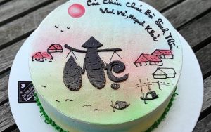 Bánh sinh nhật ăn gì?