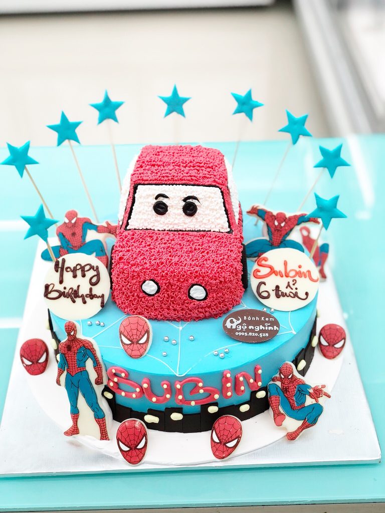 Bánh sinh nhật ô tô người nhện