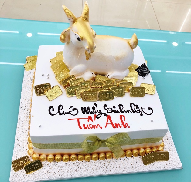 BÁNH KEM HÌNH CON DE