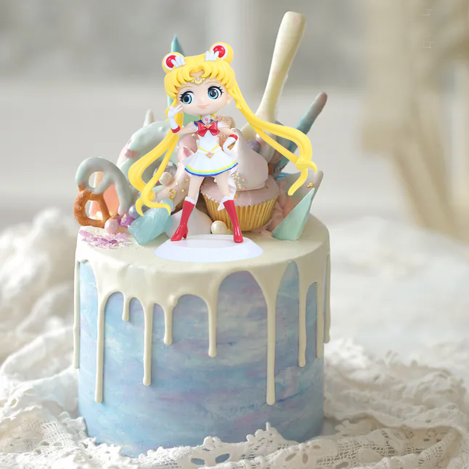 Bánh sinh nhật anime