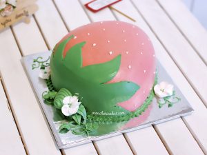 Bánh sinh nhật trái dâu