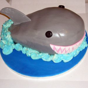 Bánh sinh nhật hình con cá