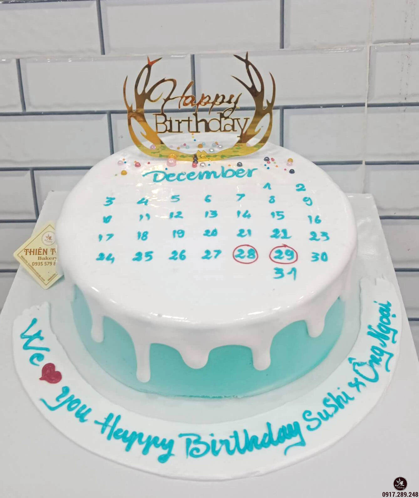 Bánh sinh nhật màu covid