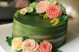 Bánh sinh nhật kem bơ