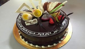 Bánh sinh nhật Âu Cơ