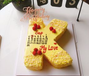 Bánh sinh nhật chữ K