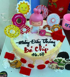 Bánh sinh nhật dịch covid