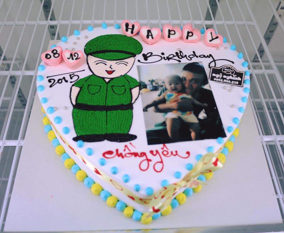 Bánh kem hình chú bộ đội