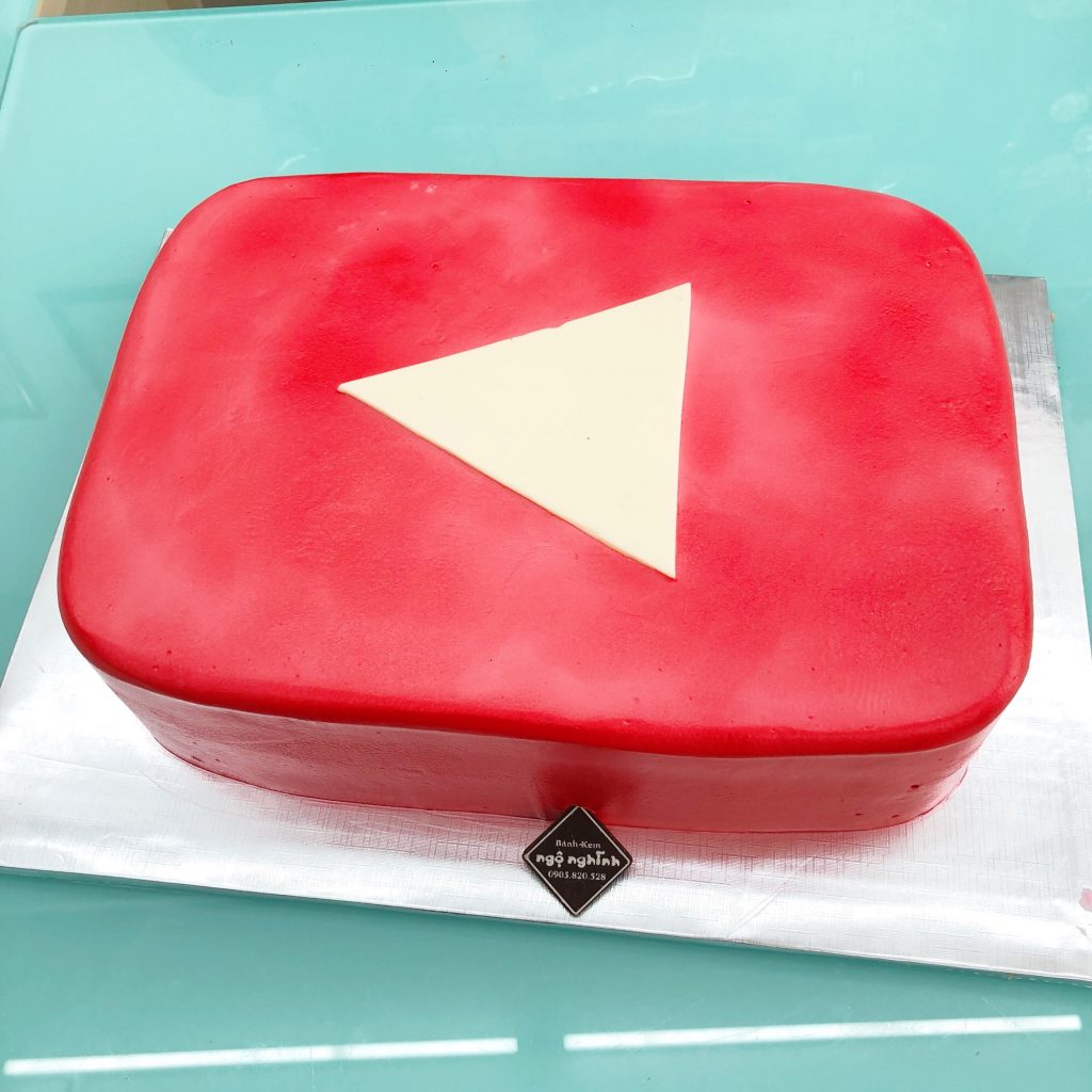 Bánh kem hình youtube