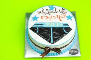 bánh kem hình quần lót