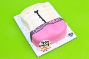 Bánh sinh nhật trai 6 múi