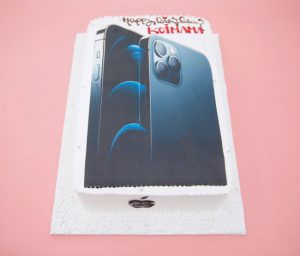 Bánh sinh nhật hình iPhone 12