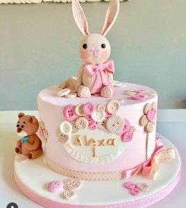 bánh kem hình thỏ