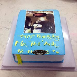 Bánh kem hình quyển vở