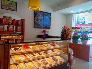 Cửa hàng bánh kem