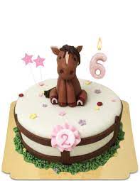 Bánh sinh nhật hình con ngựa
