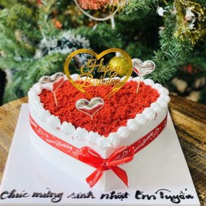 Bánh kem sinh nhật trái tim