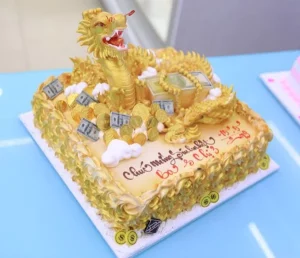Bánh sinh nhật hình rồng