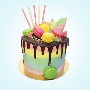 Bánh kem sinh nhạt 7 sắc cầu vồng