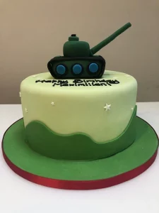 Bánh sinh nhật hình xe tăng