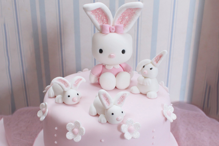 13 Mẫu bánh tạo hình thỏ hồng đáng yêu và dễ thương nhất  Bánh Thiên Thần   Chuyên nhận đặt bánh sinh nhật theo mẫu