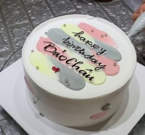 Bánh sinh nhật đơn giản mà đẹp