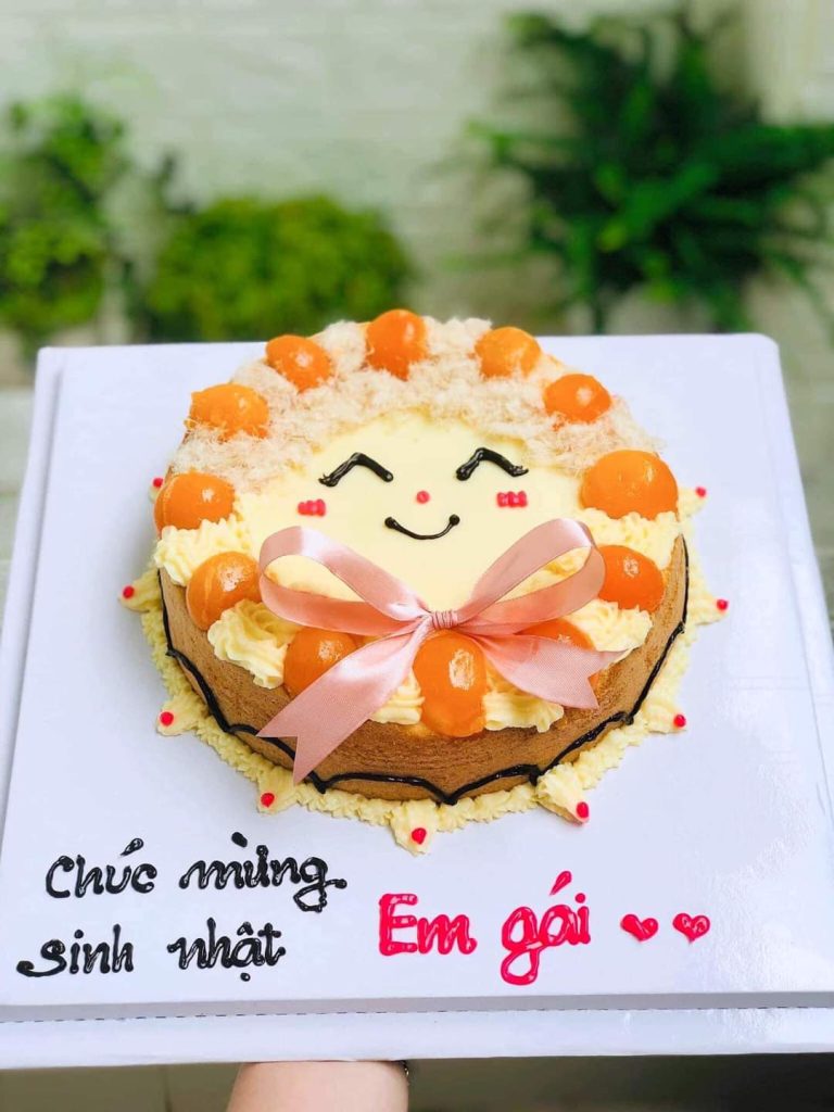 Mẫu bánh sinh nhật đẹp bông lan trứng muối cho tín đồ mê ăn vặt -  TiTiPhamCake