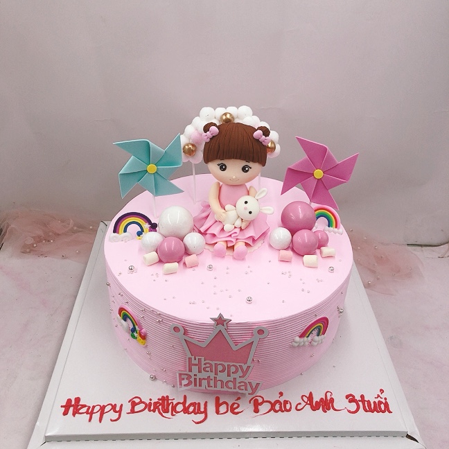 Bánh sinh nhật bé gái