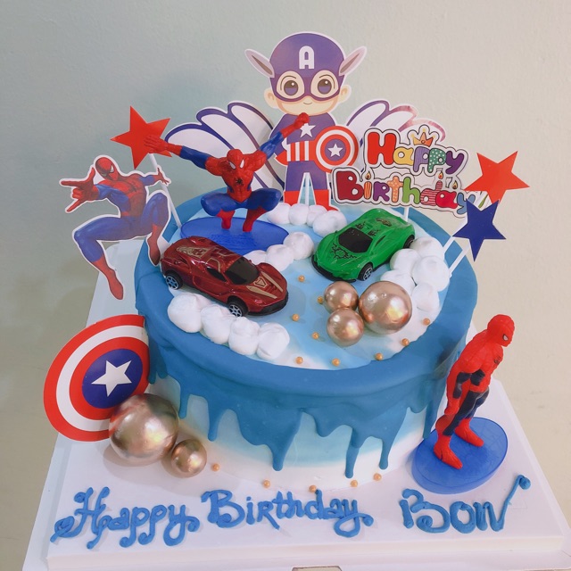Bánh sinh nhật cho bé trai