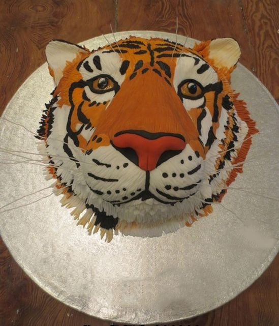 Bánh sinh nhật con hổ đẹp ngộ nghĩnh mừng đầy tháng sinh nhật bé tuổi dần  9506 - Bánh fondant