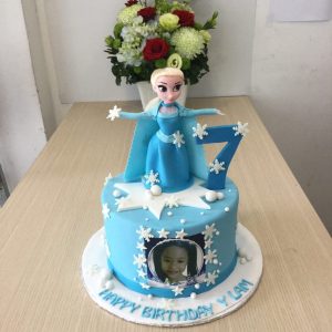 Bánh sinh nhật cho bé gái 7 tuổi