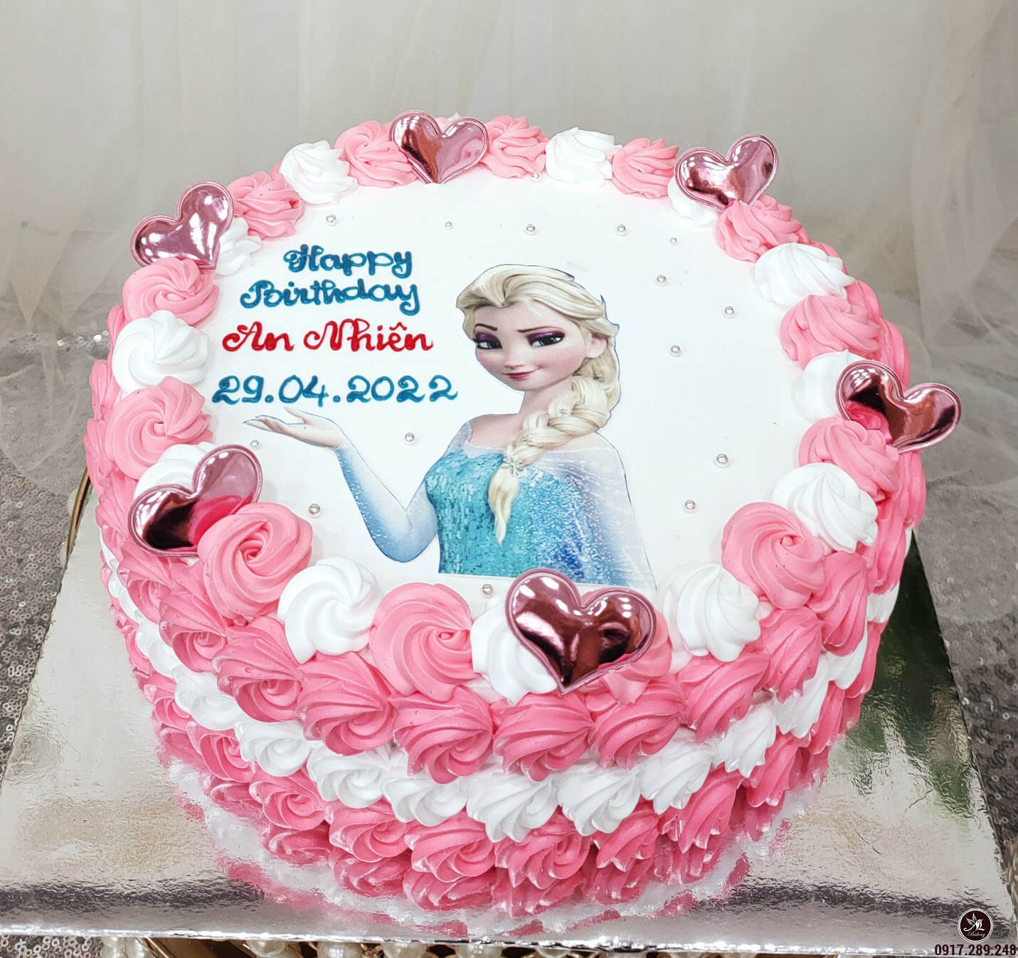 Bánh kem elsa màu hồng