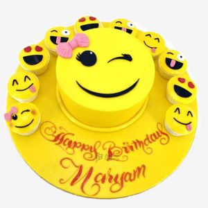 Bánh kem mặt cừoi haha