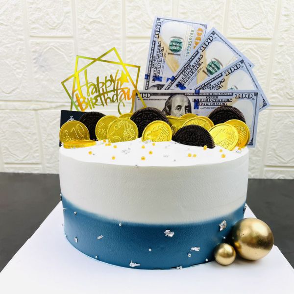 Bánh sinh nhật đồng tiền