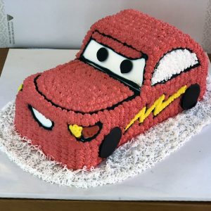 Bánh sinh nhật hình xe ô tô