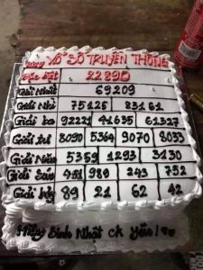 Bánh sinh nhật lô đề