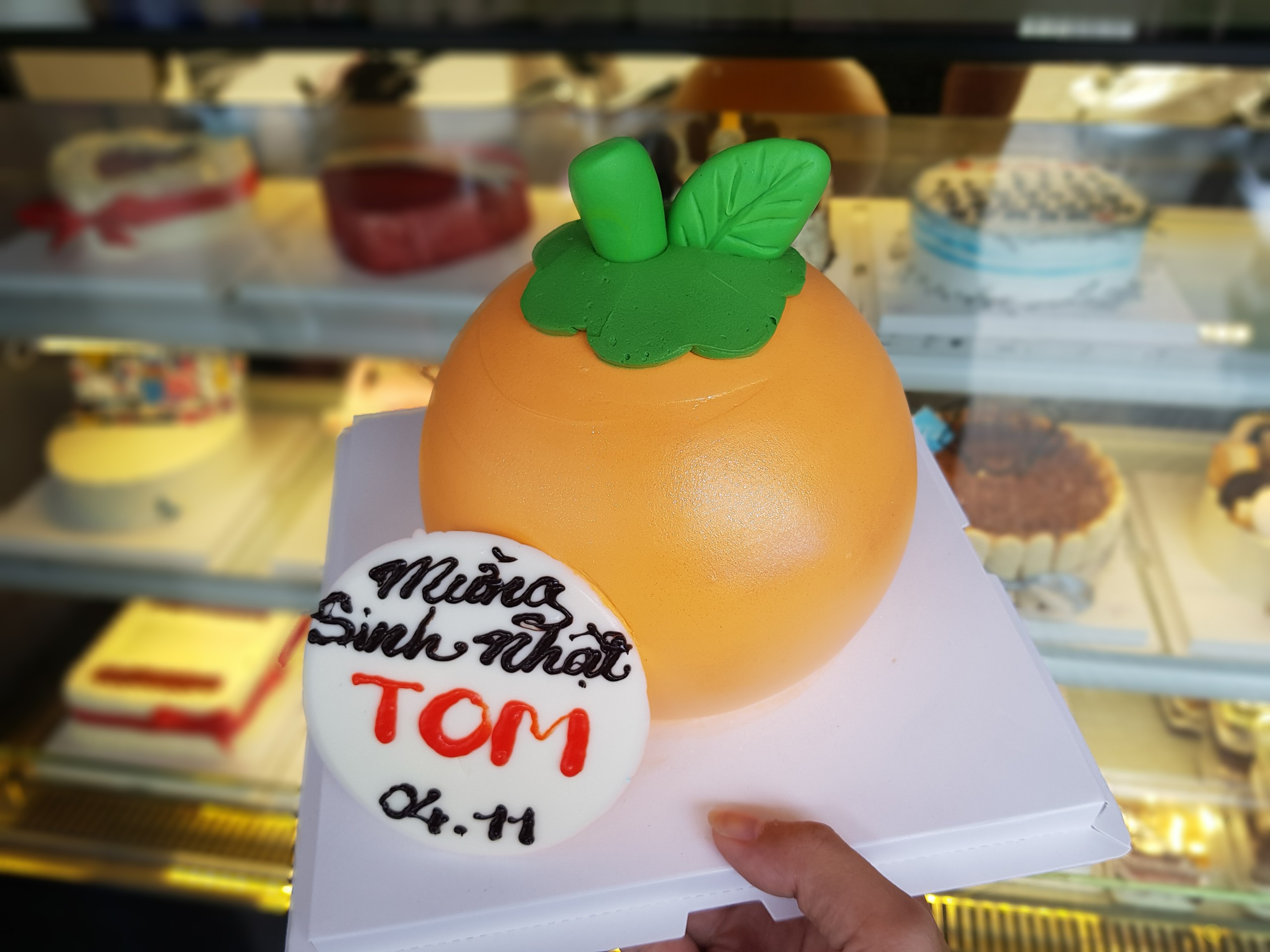 Bánh sinh nhật quả cam